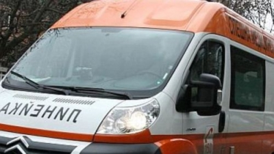 Автобус блъсна възрастен мъж на пешеходна пътека в Ямбол