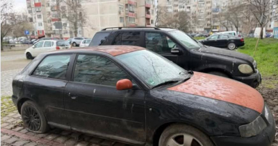 Община Ямбол призовава: сигнализирайте за изоставени автомобили!