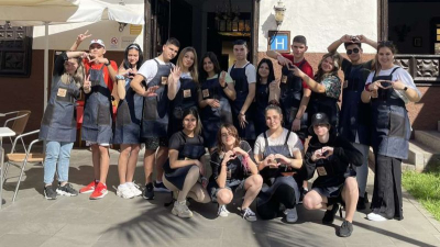 Поздрави от острова на вечната пролет