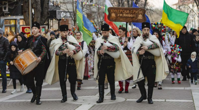 Хиляди гости на тържественото откриване на „Кукерландия“ в Ямбол