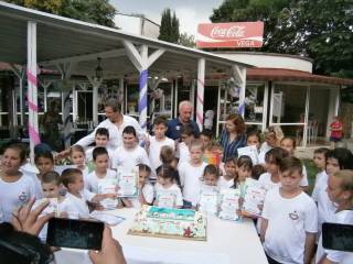 Воден празник от Лятно училище по плуване 2018