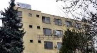 Радио 999 - Труп на бездомен мъж в двора на /ГЕР/Болницата в Ямбол /видео/