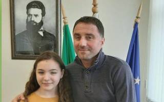 ПОЗДРАВЛЕНИЯ ЗА ЕЛИЗА