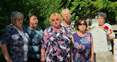 С патриотична програма и поднасяне на цветя жителите на село Дражево почетоха