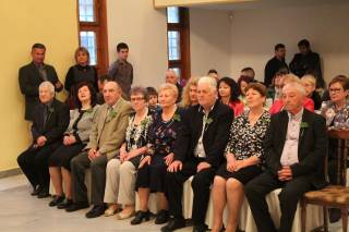 От прес-центъра на ПП ГЕРБ: Четири двойки отбелязаха златните си сватби в Ямбол