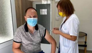 Народният представител  от ПП ГЕРБ Димитър Иванов отправи  призив за ваксиниране.
