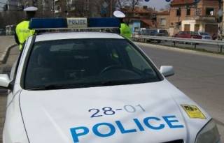 За броени часове служители разкриха кражба на пари от частен дом.