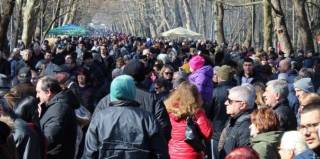 РАЗТОЧИТЕЛЕН ПРАЗНИК НА ВИНОТО ДНЕС В ЯМБОЛ