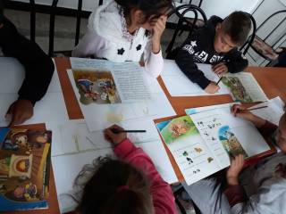 Приказки оживяха в комикси в село Ботево