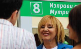 Мая Манолова ще се срещне с граждани в Ямбол и Стралджа