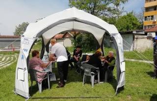 С изнесени здравни пунктове по кварталите продължава предизборната кампания в Ямбол