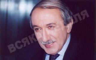 Кеворк Кеворкян ЕЗИКЪТ КАТО ГИЛОТИНА